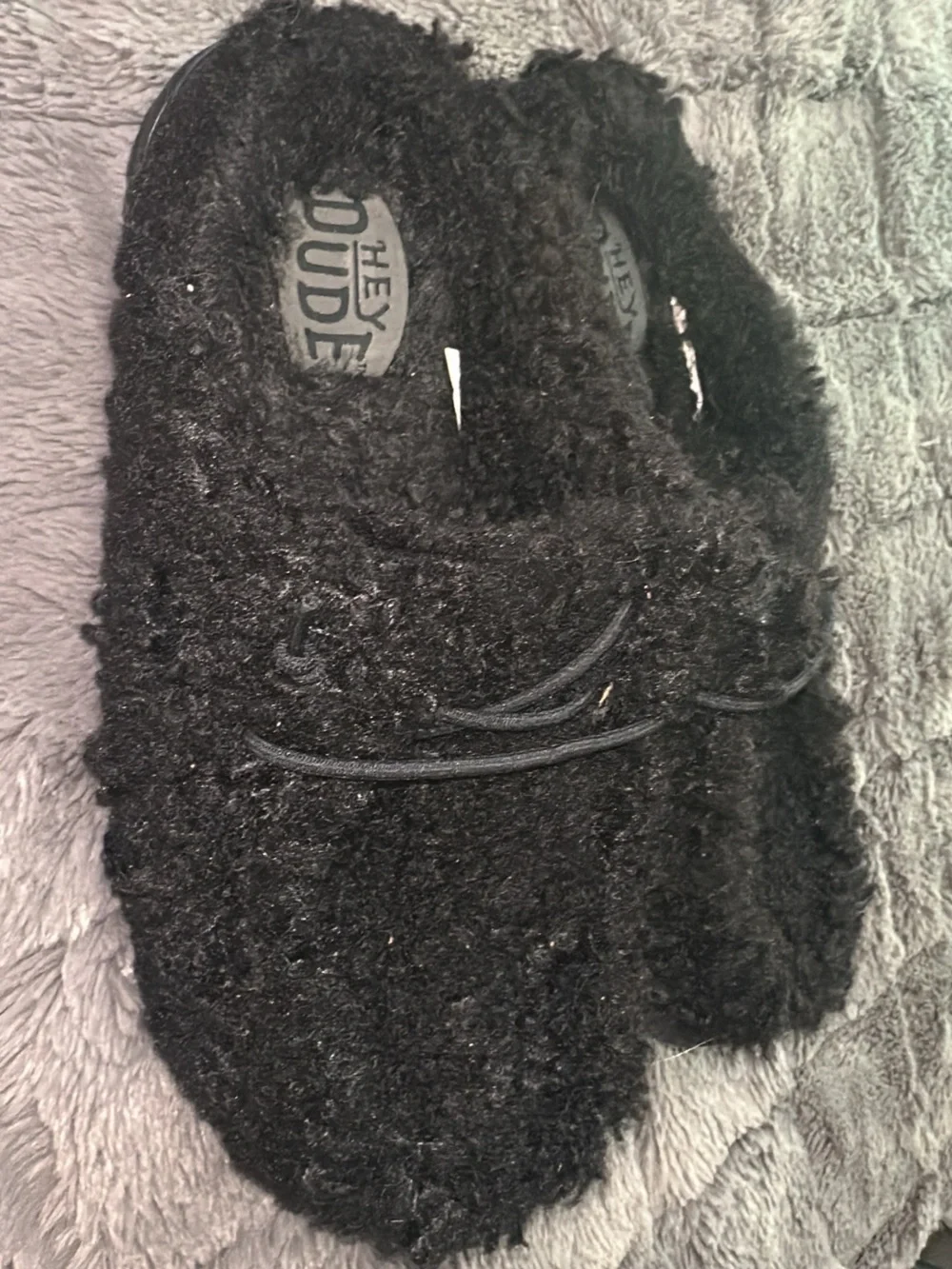 HEYDUDE Wendy Slipper - Cozy Black. (Shoes26) - Picture 5 of 6